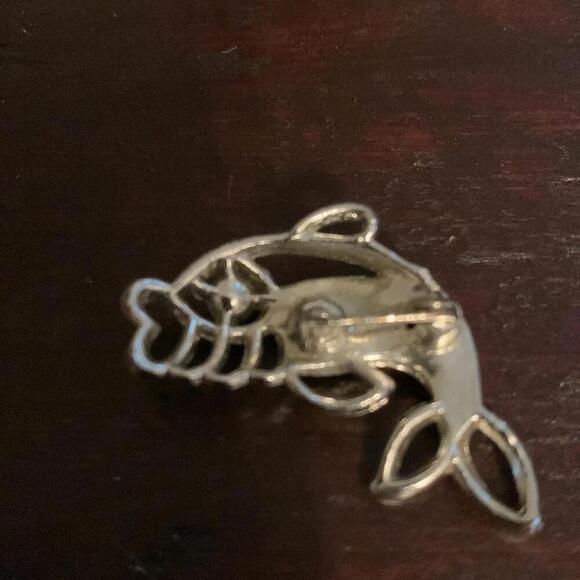 Blue stoned 1” silver fish pin - Picture 9 of 13